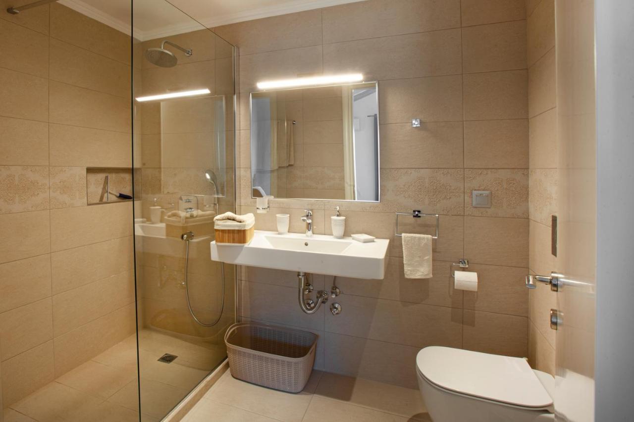 Antonis Apartments Kassiopi Luaran gambar