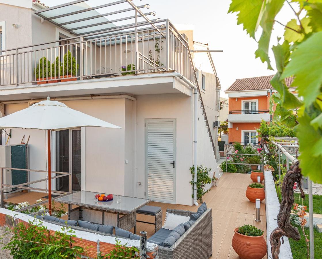Antonis Apartments Kassiopi Luaran gambar