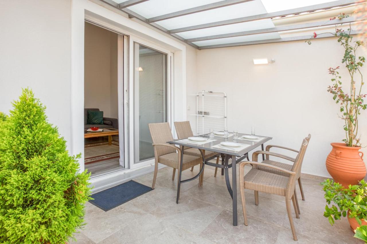 Antonis Apartments Kassiopi Luaran gambar